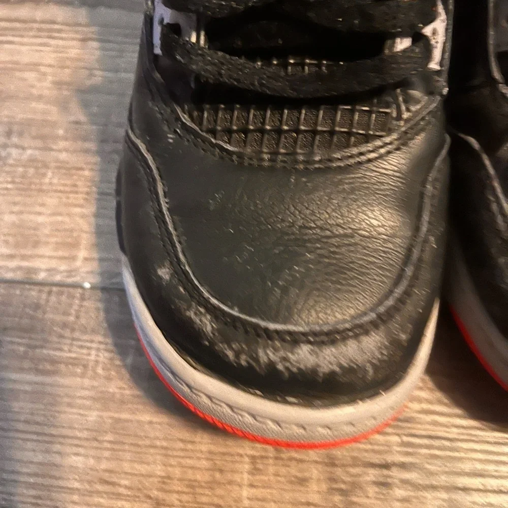Jordan Kids' Sneakers in Black and Red